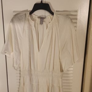 Elegant Cream Women's Dress